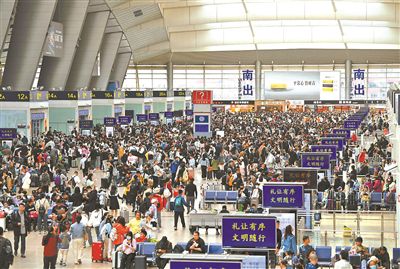 恒行注册：北京七大火车站昨日发送旅客83.3万人次